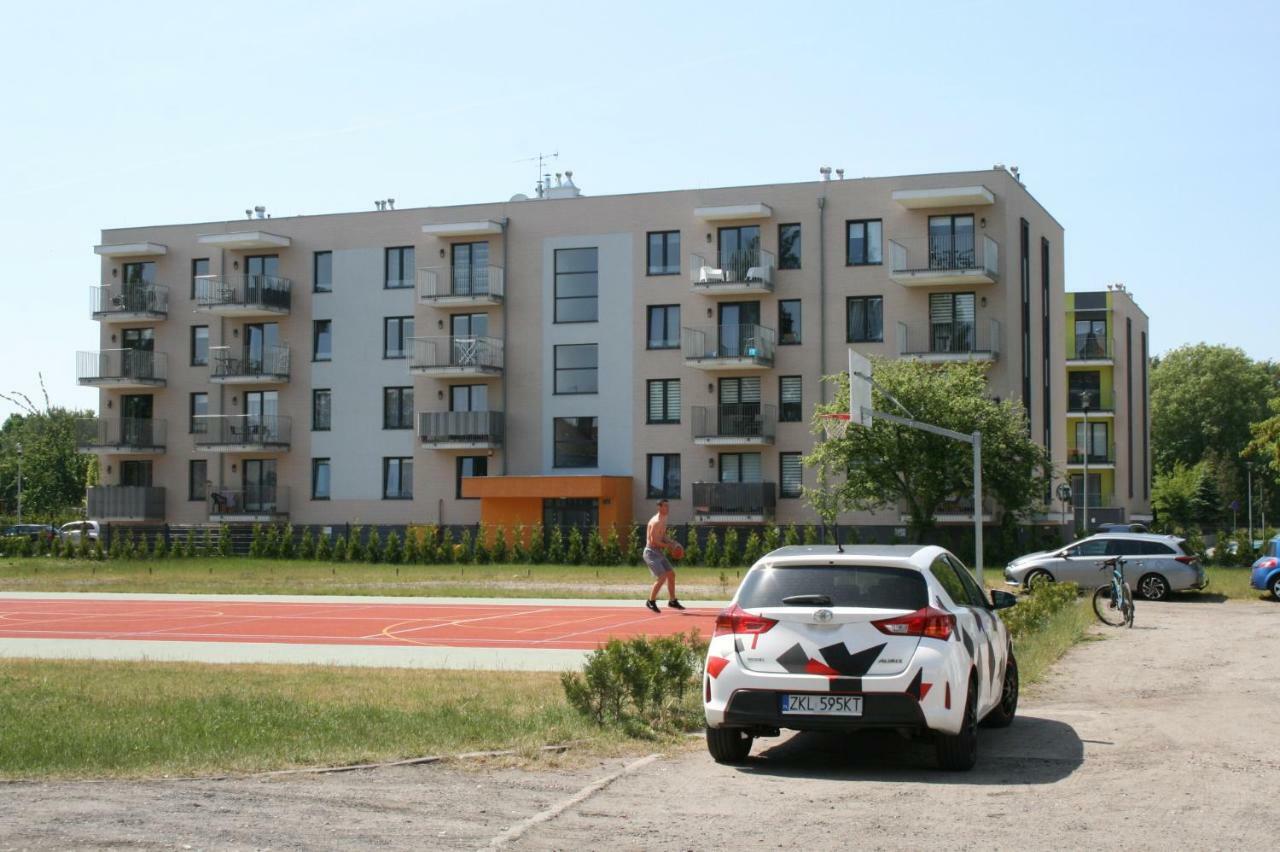 Ferienwohnung Grey & White Pogodne Kolberg Exterior foto